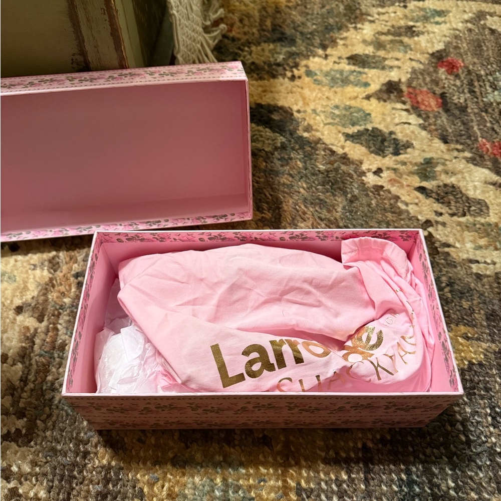Pink Larroude x LoveShackFancy Floral Women's Heels - Picture 7 of 7